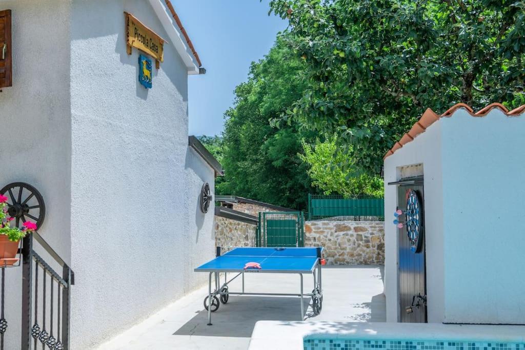Piccola Casa - A Little Paradise Kršan Exterior foto
